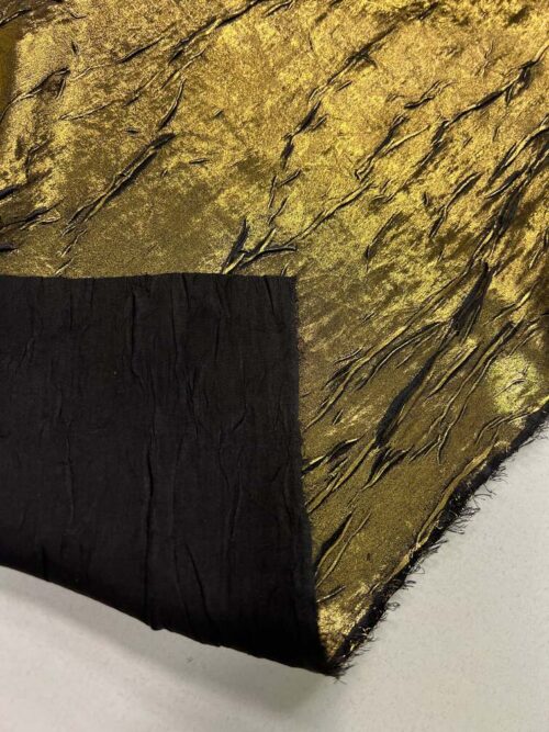 IMG_5578 8904 puošnus audinys