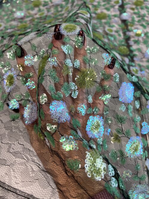 IMG_2665 Gipiūras suvinėtas žvyneliais (12 FB 0007)