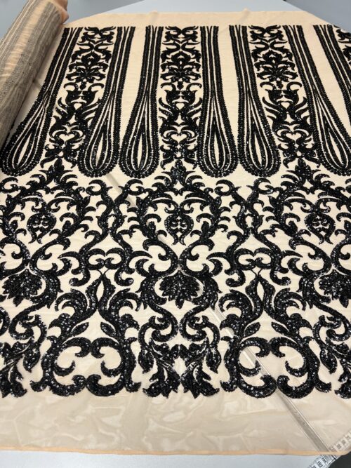 Tiulis su žvyneliais (16 FB 0003)