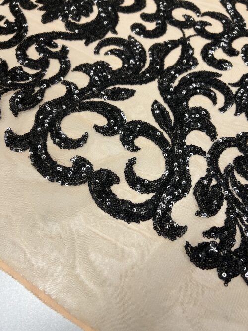 Tiulis su žvyneliais (16 FB 0003)