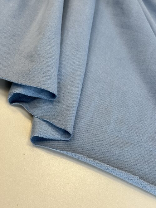 IMG_6716 Trikotažas su lengvu pūkeliu (6 FB 0014)