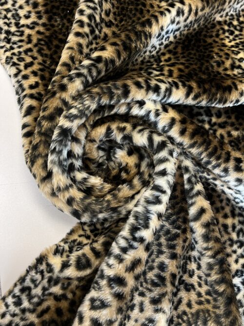 Dirbtinis kailis (10 PL 0002)