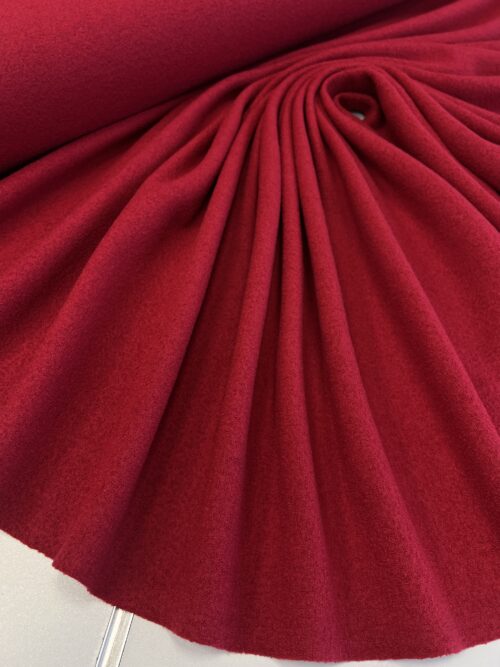 100% vilnos audinys (16 FB 0005)