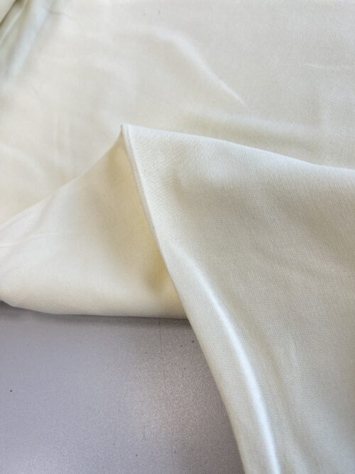 Trikotažas su pūkeliu (10 ODR 0009)