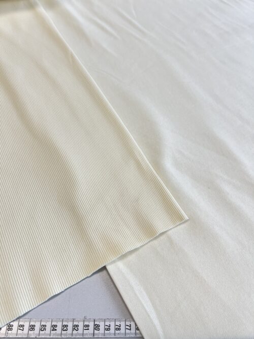 Trikotažas su pūkeliu (10 ODR 0009)