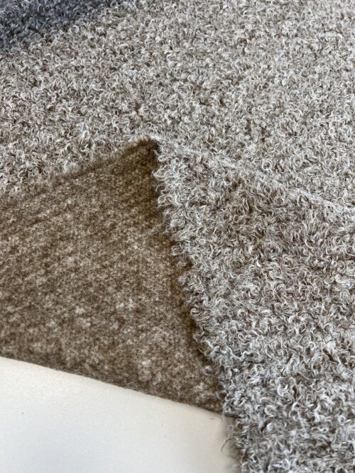 “Bukle” tipo audinys (24 KN 0001)