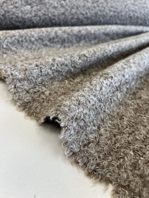 “Bukle” tipo audinys (24 KN 0001)