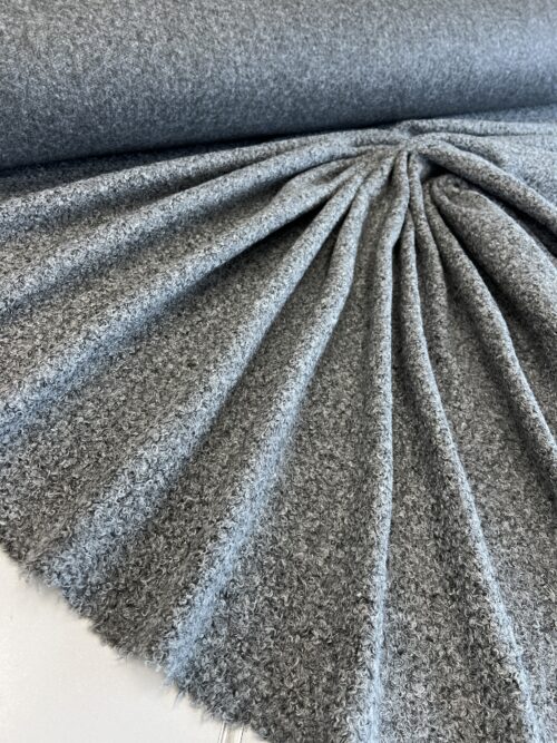 IMG_1569 “Bukle” tipo audinys (24 KN 0003)