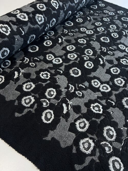 Siuvinėtas “Teddy” audinys (18 KN 0000)