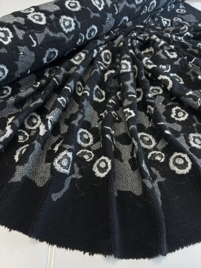 Siuvinėtas “Teddy” audinys (18 KN 0000)