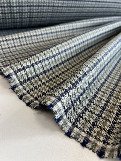 IMG_4562 Tvido audinys su viskoze (9 NEM 0005)